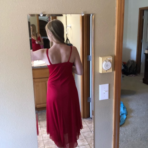 Red Dress - Picture 2 of 2